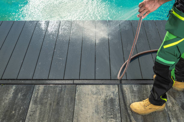 Best Deck Cleaning Services  in Basehor, KS